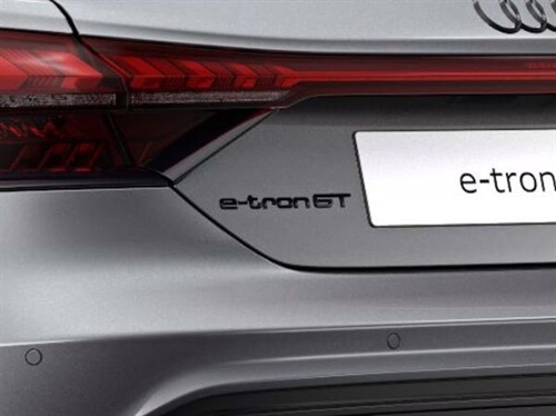 Audi e-tron GT quattro Coupé - Sort højglans ringe til bagklap