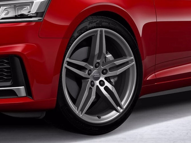 Audi A5 19" Sommer Aluminiumsfælge 15-eget design (8,5J x 19")