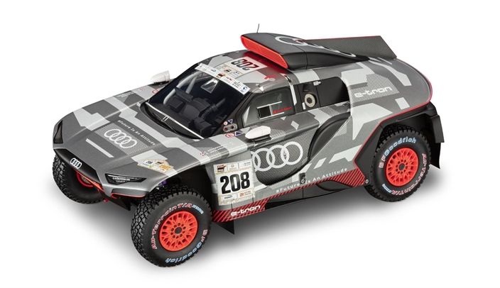 Audi RS Q e-tron, Abu Dhabi, Peterhansel/Boulanger, 1:18