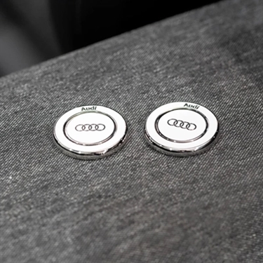Audi x TaylorMade Markeringsmærke