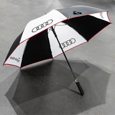 Audi x TaylorMade Golfparaply